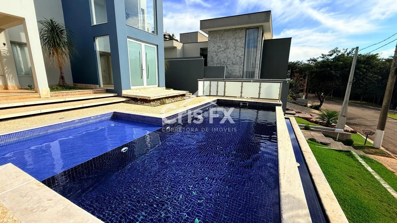 Imagem Sobrado de 6 quartos, 630m² no bairro Villaggio Capríccio, em Louveira
