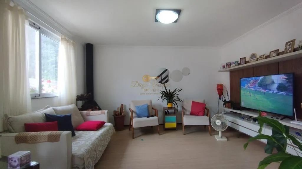 Imagem Casa em Condomínio para Venda em Teresópolis / RJ no bairro Granja Guarani