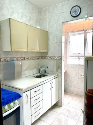 Imagem Apartamento 03 Quartos com Suíte e Armários à Venda no Sagrada Família