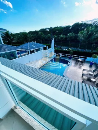 Imagem Casa moderna na praia