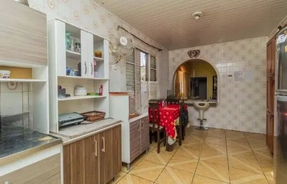Imagem Casa para Venda - 308m², 3 dormitórios, sendo 1 suites, 2 vagas - Coronel Aparício Borges