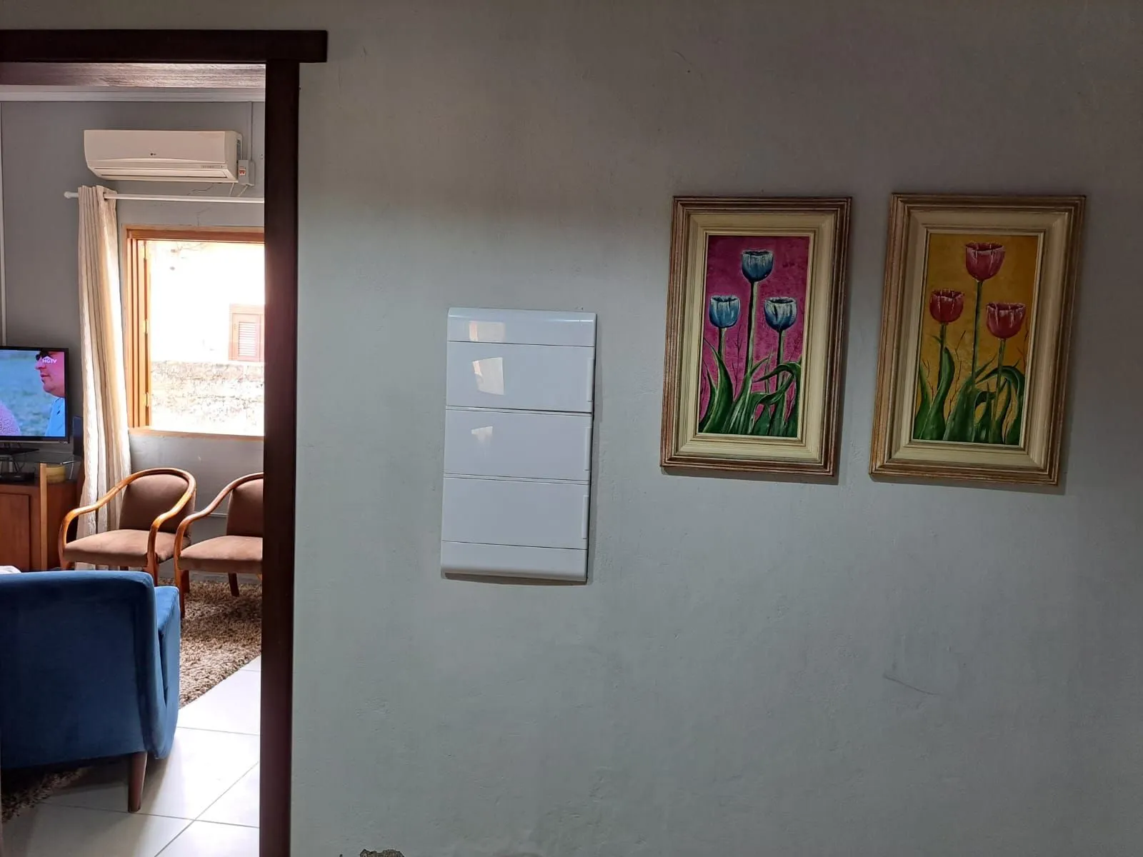 Imagem Casa com 02 quartos (01 suíte), 03 vagas no Bairro Sarandi em Porto Alegre