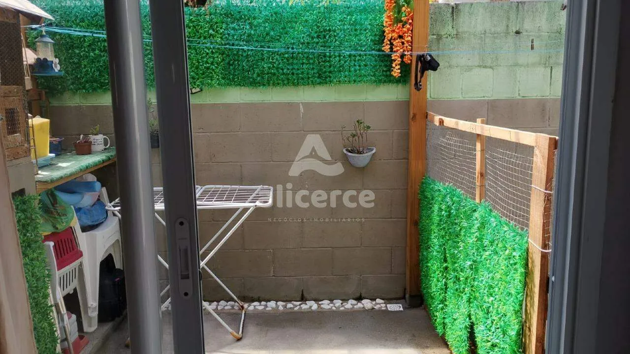 Imagem Casa à venda com 2 quartos , 52m² em Rio Caveiras Biguaçu