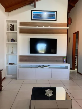 Imagem Casa Aconchegante e Mobiliada com Piscina e Área Gourmet em Ibiraquera - Imbituba/SC