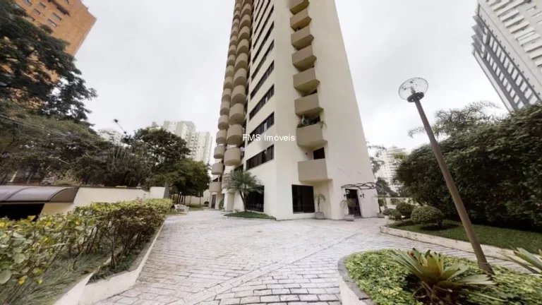 Imagem Luxuoso apartamento de 4 quartos na Vila Suzana, São Paulo-SP: 1 suíte, 3 salas, 4 banheiros, 4 vagas de garagem, 371m².