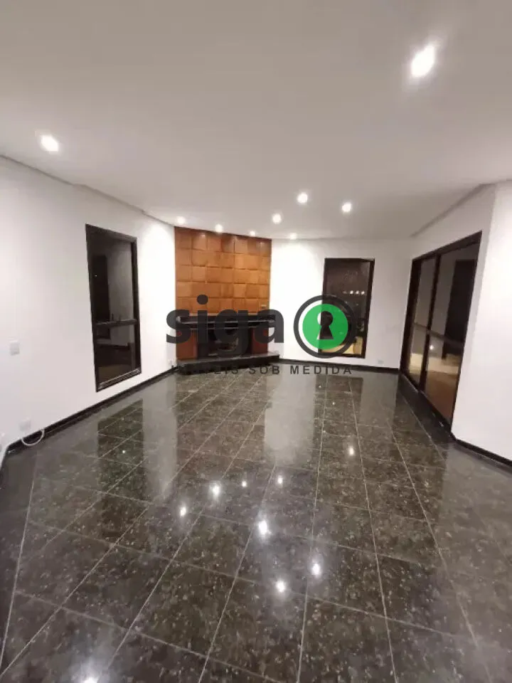 Imagem Apartamento Alto Padrão no Morumbi - 246 m², 4 Dormitórios e 4 Vagas