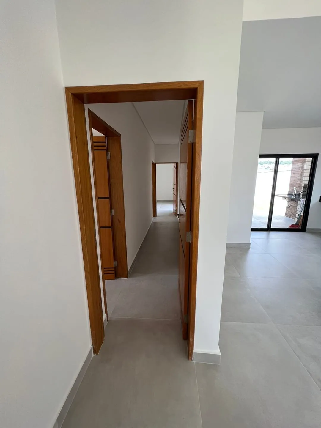 Imagem Casa à venda 3 Quartos, 1 Suite, 2 Vagas, 300M², Bairro do Grama, Caçapava - SP | Condomínio Terras do Vale