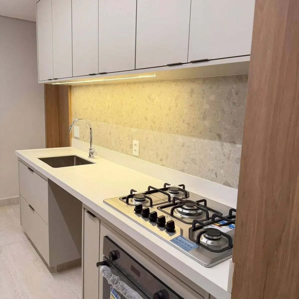 Imagem Apartamento com 3 Quartos à Venda, 186 m² em Jardim Fonte do Morumbi - São Paulo