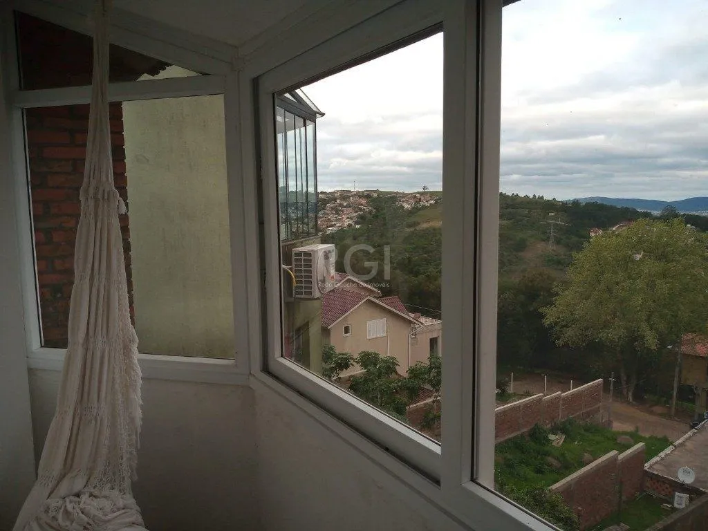 Imagem Casa para Venda - 256.87m², 3 dormitórios, sendo 1 suites, 2 vagas - Teresópolis