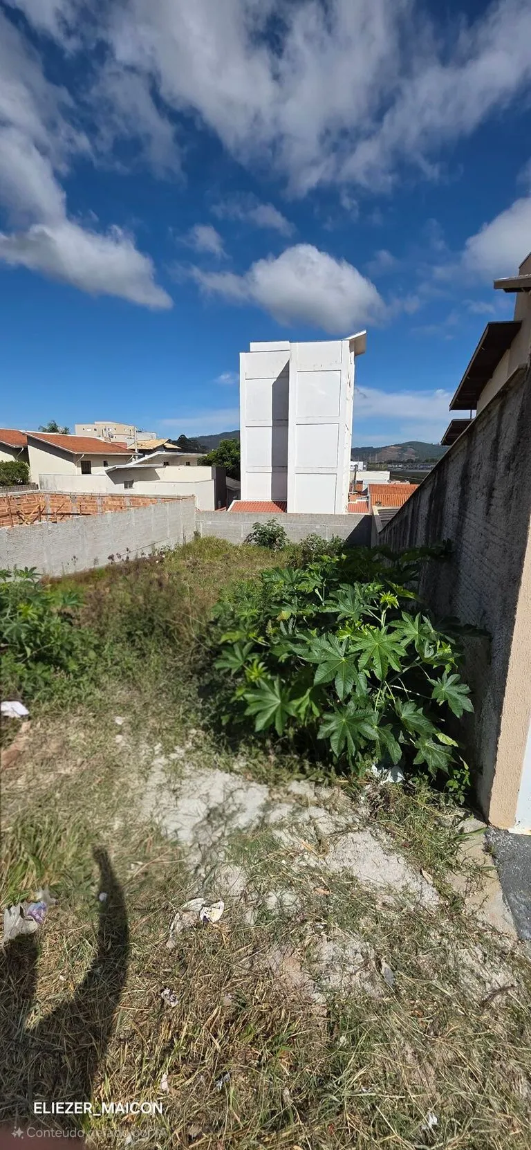 Imagem Terreno à Venda no bairro Campo das Aroeiras, em Poços de Caldas - MG