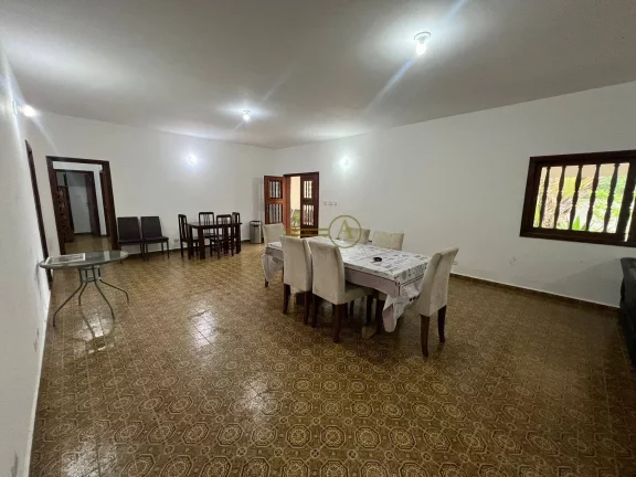 Imagem Casa a venda 5 lotes no Centro de Peruíbe 100 metros da praia em Peruíbe