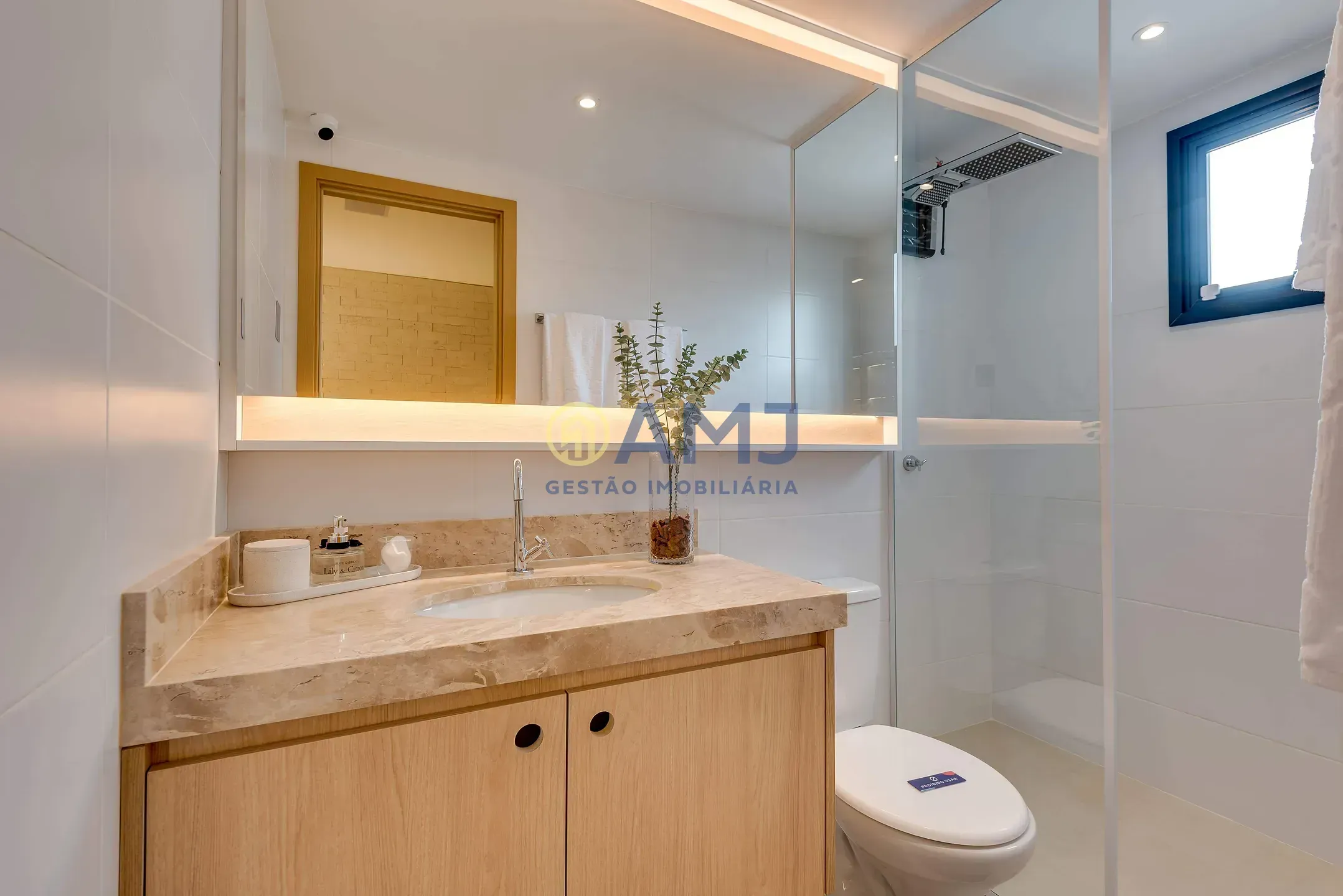 Imagem Apartamento à venda 3 q no Setor Jardim Goiás - Orby Flamboyant