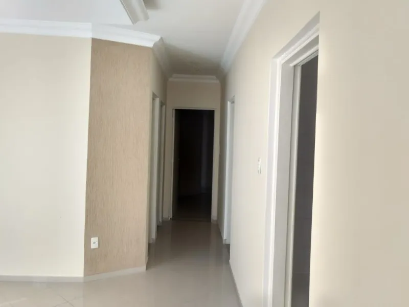 Imagem Casa Térrea no Bairro Deolinda Guerra em Sorocaba - 3 Quartos, Sendo 1 Suíte