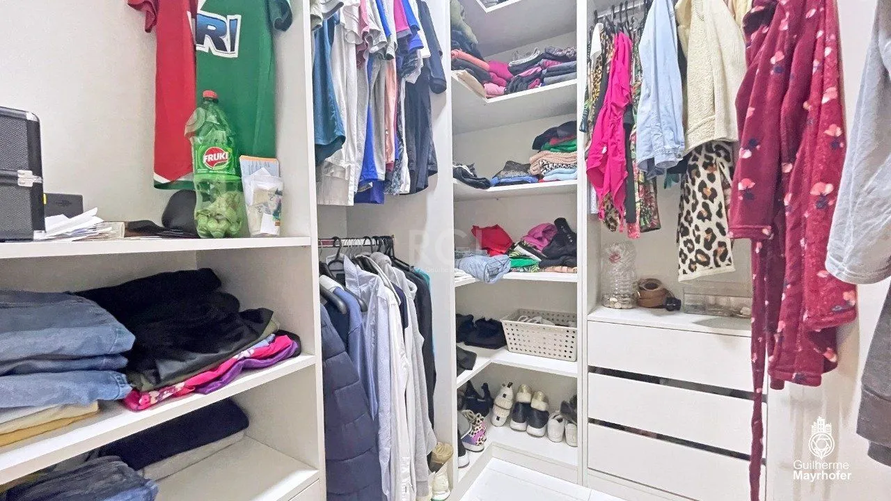 Imagem Apartamento para Venda - 75.12m², 3 dormitórios, 1 suite, 1 vaga - Farroupilha