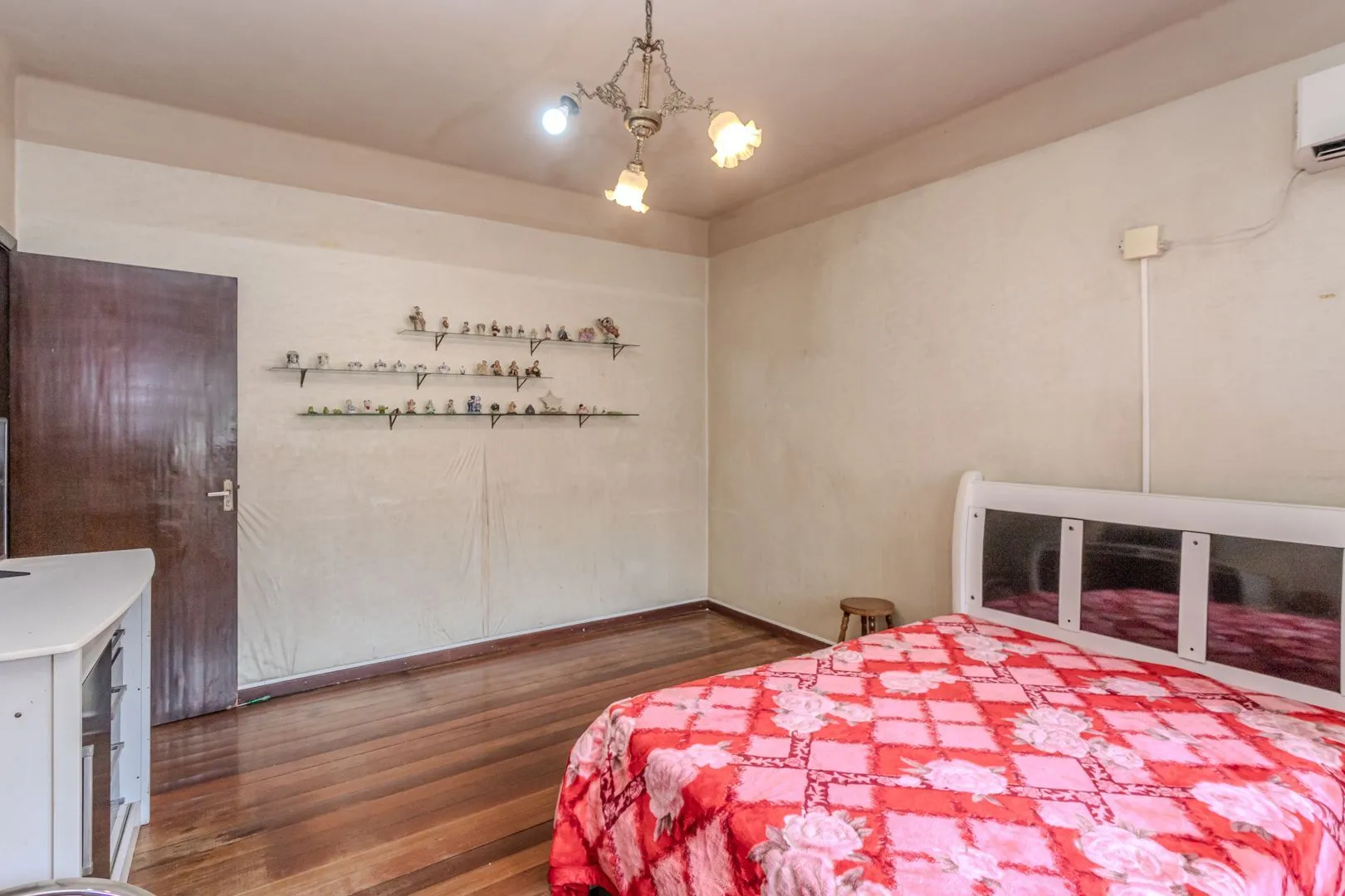 Imagem Apartamento no Centro de 4 dormitórios com 120m²