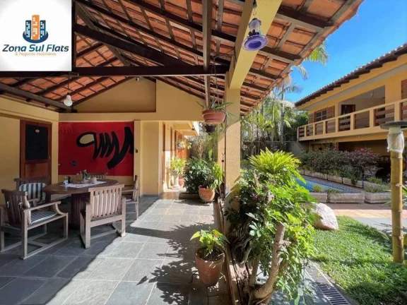 Imagem Casa Alto Padrão à Venda Na Granja Viana em Condomínio Fechado