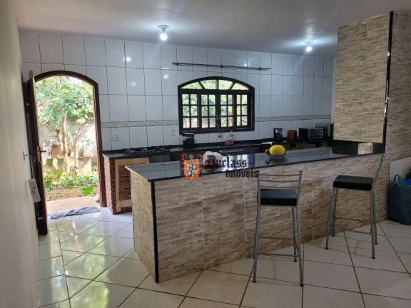 Imagem Chácara com 3 dormitórios à venda, 1000 m² por R$ 750.000,00 - Chácaras Fernão Dias - Atibaia/SP