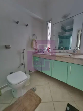 Imagem Tranquilidade à Beira-Mar: Apartamento de 4 Dormitórios com Vista Maravilhosa
