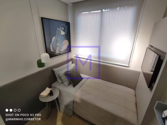 Imagem Apartamento à venda próximo ao metrô com vaga e sacada