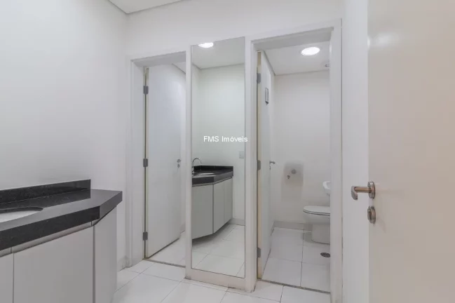 Imagem Conjunto comercial com 296m² no Butantã.