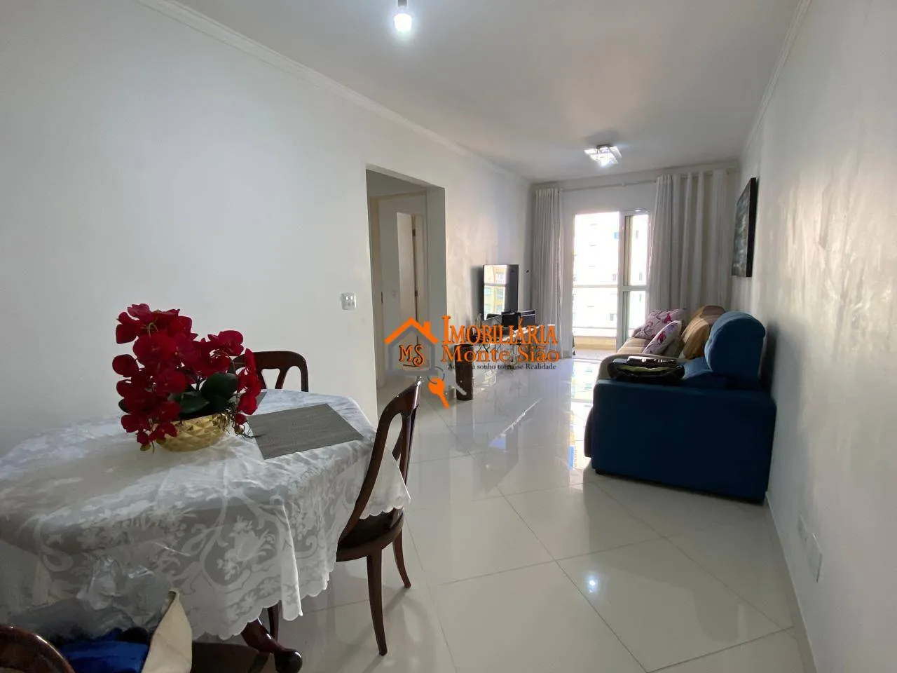 Imagem Apartamento com 2 dormitórios à venda, 62 m² por R$ 410.000,00 - Vila Milton - Guarulhos/SP