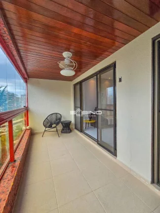 Imagem Apartamento à Venda 100 metros da praia, com 3 Dormitórios 1 suíte 85 m² - em Riviera de São Lourenç