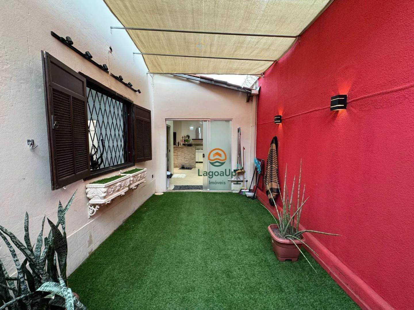 Imagem Casa com 4 dormitórios à venda, 188 m² por R$ 699.000,00 - Centro - Lagoa Santa/MG