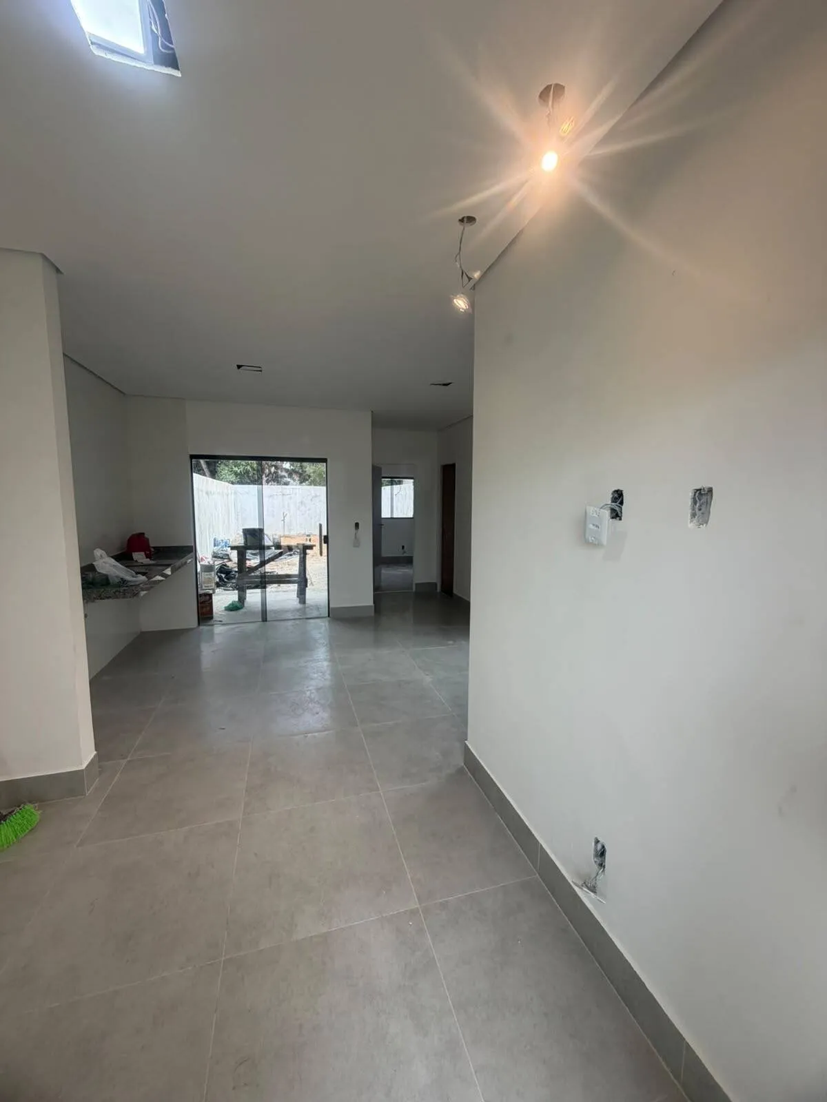 Imagem Casa Moderna Com 1 Quarto e 1 Suíte Bairro Real Parque