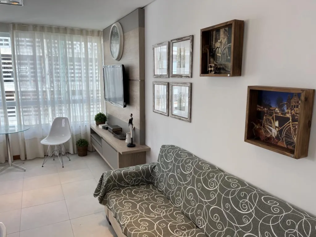 Imagem Apartamento 3 Dormitórios - Bairro Zona Nova