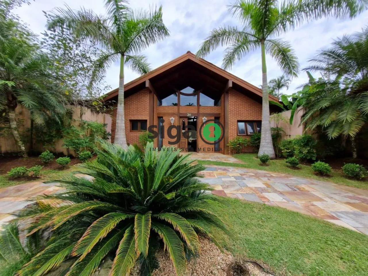 Imagem Casa a Venda em Condomínio Jardim Acapulco 5 quartos
