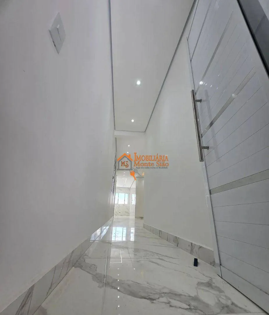 Imagem Casa com 3 dormitórios à venda, 110 m² por R$ 639.000,00 - Vila Nossa Senhora de Fátima - Guarulhos/SP