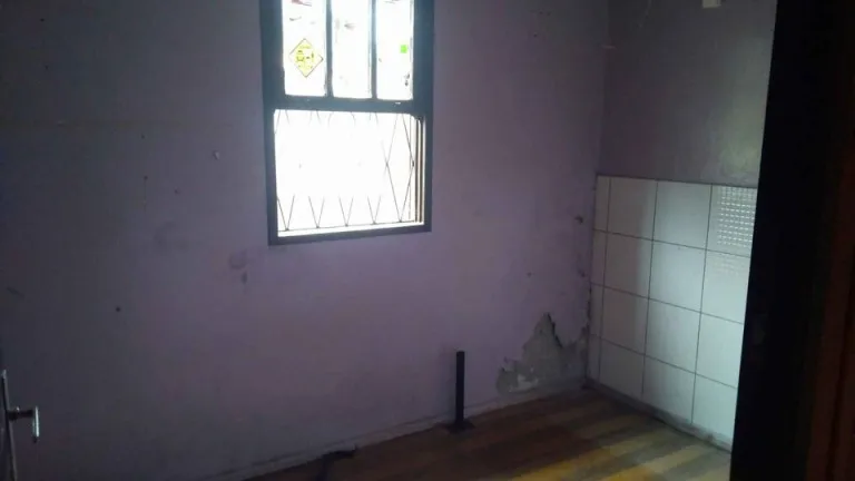 Imagem Casa com 2 Quartos à Venda, 65 m² em Vila Macarini - Criciúma