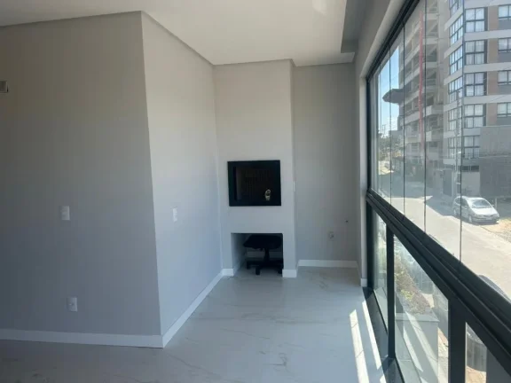 Imagem Imóvel à venda em Balneário Piçarras - Apartamento Novo com 3 suítes