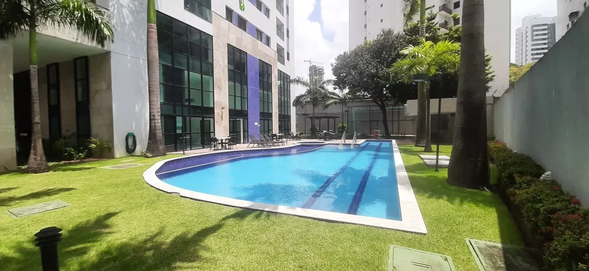 Imagem Apartamento com 1 Quarto à Venda, 32 metros em Rosarinho - Recife