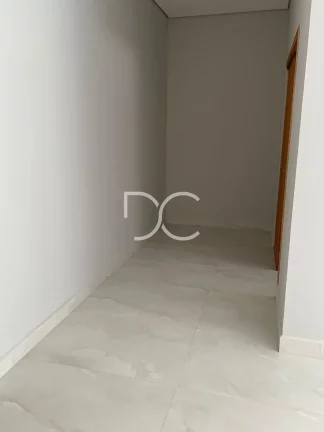 Imagem Condomínio Alphaville Nova Esplanada 3 - Venda Casa Térrea | AC 249m² | AT 465 m² | 3 Suítes | 1 Sala de TV | 5 Ban | 4Vagas | Piscina