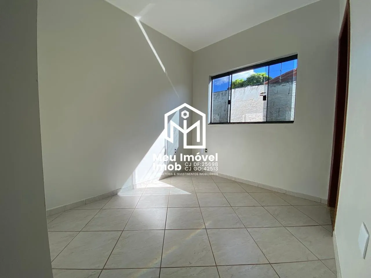 Imagem Casa 3 Quartos 2 Suítes 3 Vagas 259m² Luziânia/GO