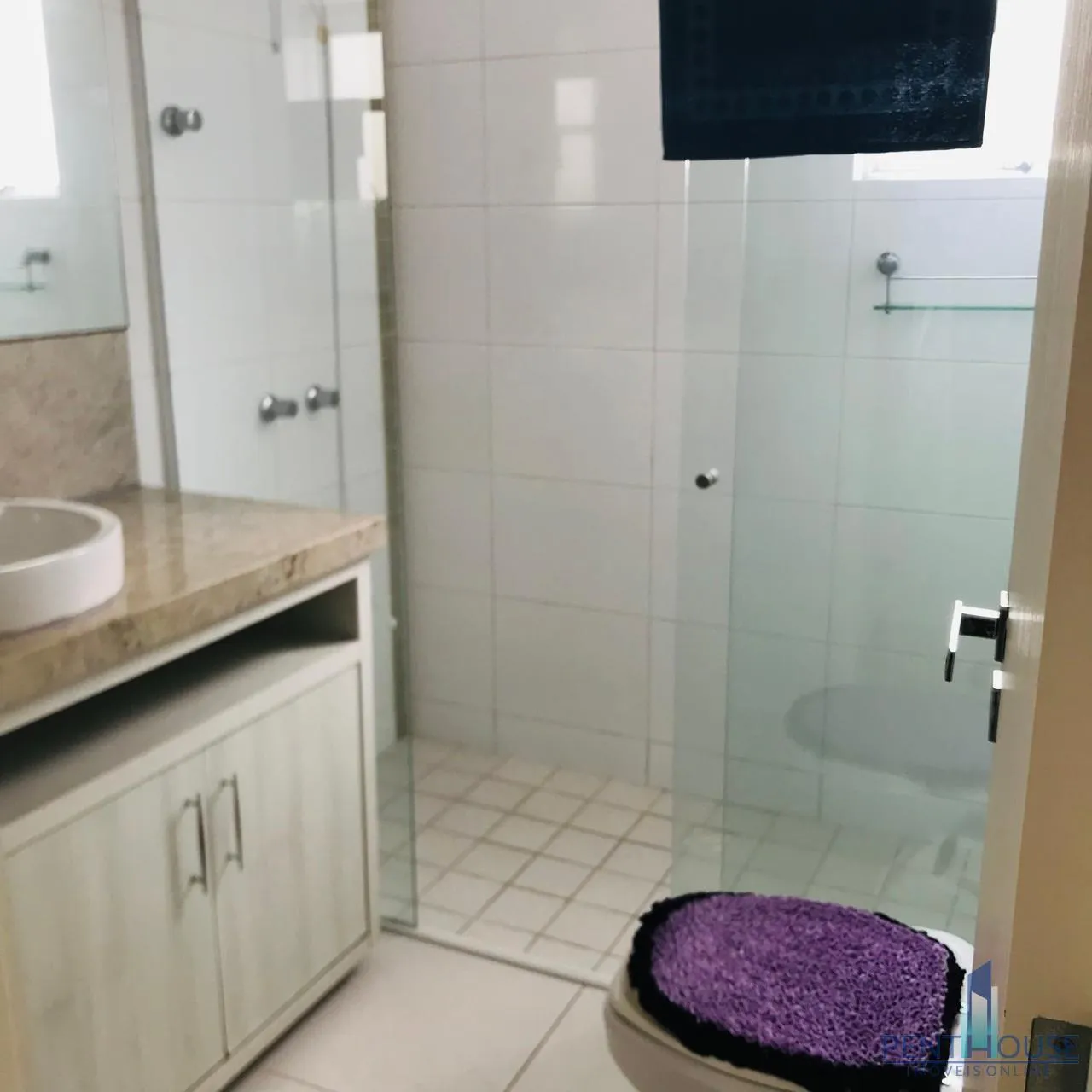 Imagem Apartamento Zona Central para Venda em Balneário Camboriú, CENTRO, 3 dormitórios, 2 suítes, 3 banheiros, 2 vagas