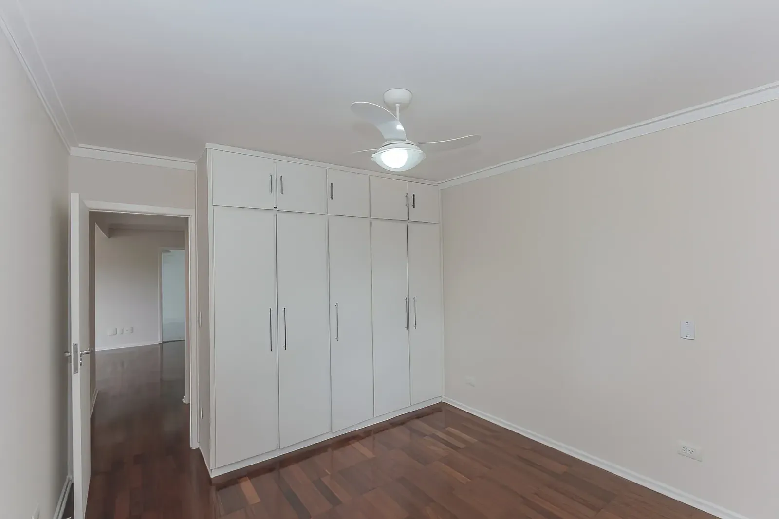 Imagem Apartamento com 2 Quartos à Venda, 90 m² em Itaim Bibi - São Paulo