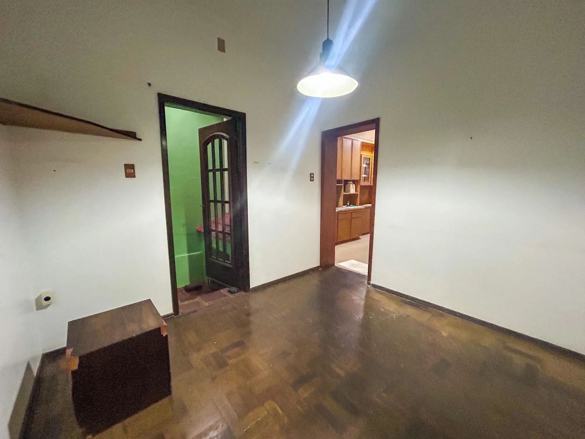 Imagem Casa Residencial com 3 Quartos, sendo 1 suíte e 3 Banheiros, no Bairro Santa Teresa em Porto Alegre, RS