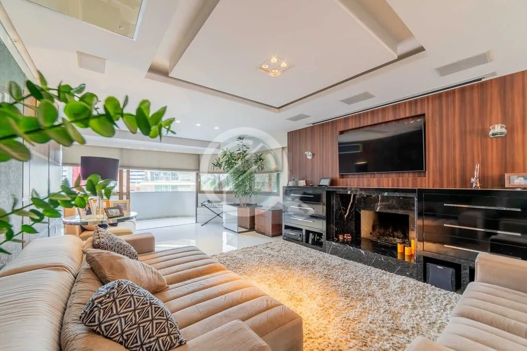 Imagem Apresentamos um sofisticado apartamento no bairro Petrópolis, com 266 m² de área privativa, ofere...