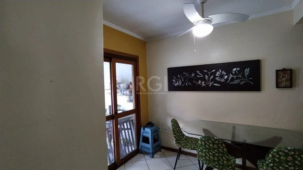 Imagem Sobrado para Venda - 136m², 4 dormitórios, sendo 2 suites, 2 vagas - Aberta dos Morros