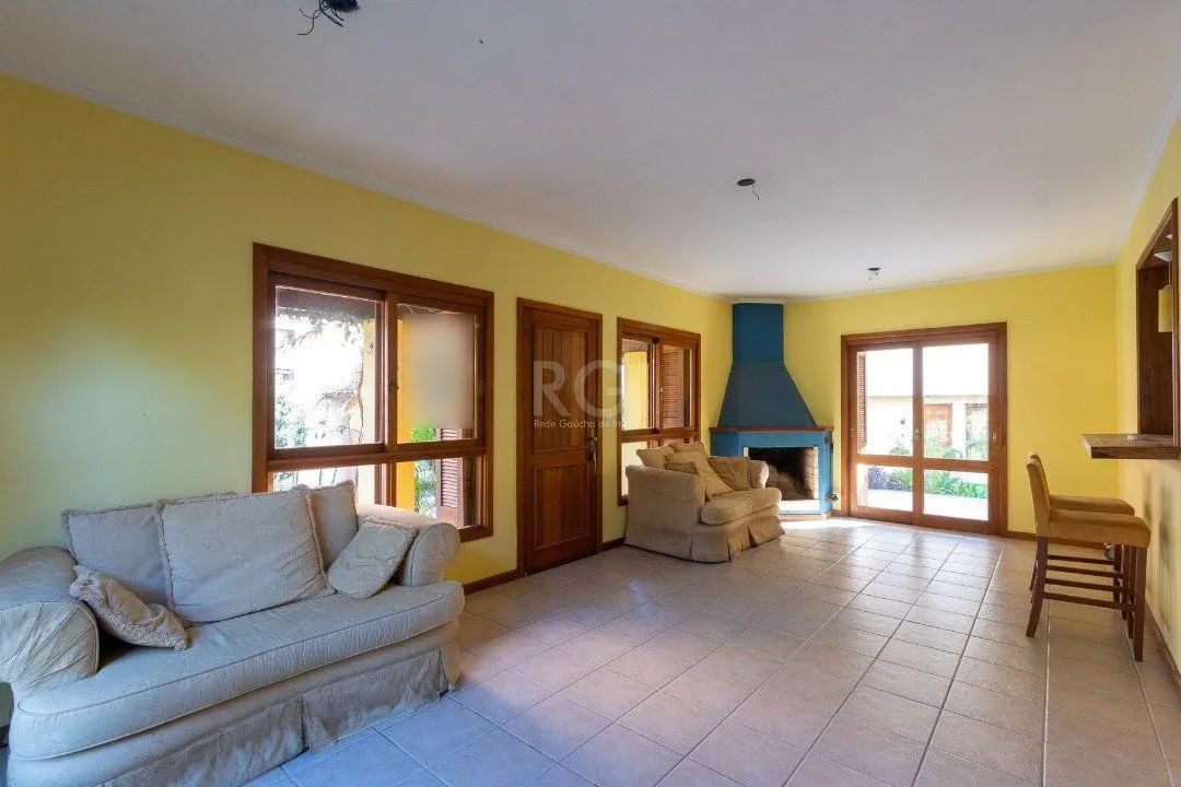Imagem Casa Condominio para Venda - 174.34m², 3 dormitórios, sendo 1 suites, 2 vagas - Espírito Santo