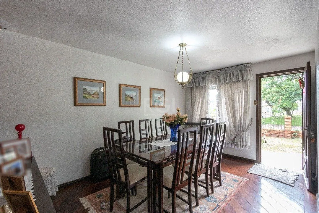 Imagem Casa para Venda - 200m², 3 dormitórios, sendo 1 suites, 1 vaga - Aberta dos Morros