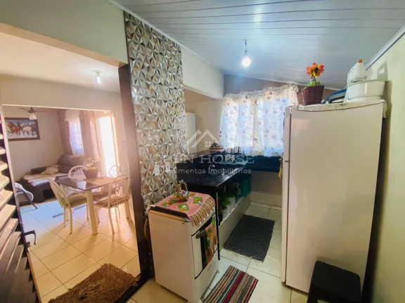 Imagem CASA PADRÃO COM PISCINA PASSANDO DÍVIDA
