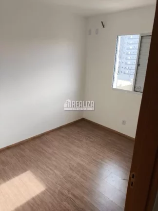 Imagem Apartamento de 2 dormitórios com Piscina e Portaria 24 Hrs no Condomínio Vitta Jardim do Lago, no bairro Jardim do Lago - em Uberaba