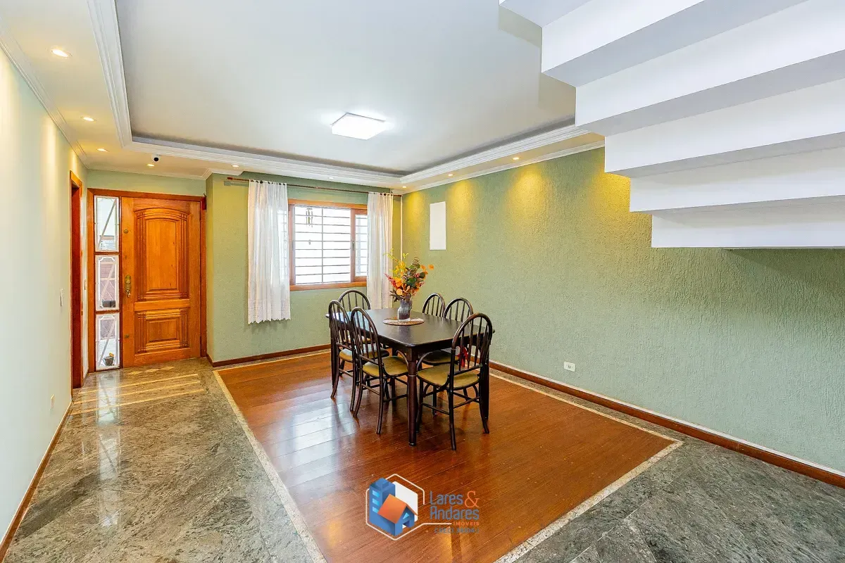 Imagem Sobrado para venda em Jardim Marajoara com 4 quartos, sendo 4 suítes, 276m²
