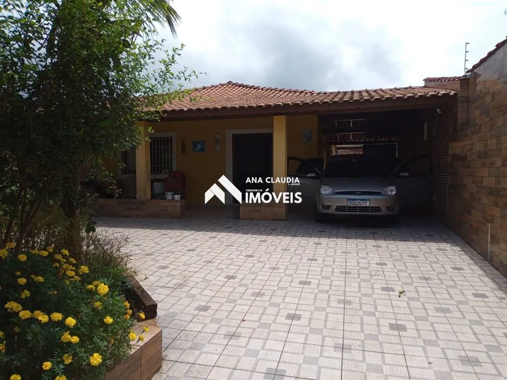 Foto do imóvel Casa lote inteiro na Praia de Mongaguá a 160 metros do mar em RUA ANTONIO CANDIDO, 212 - VILA ANHAGUERA, MONGAGUA - SP