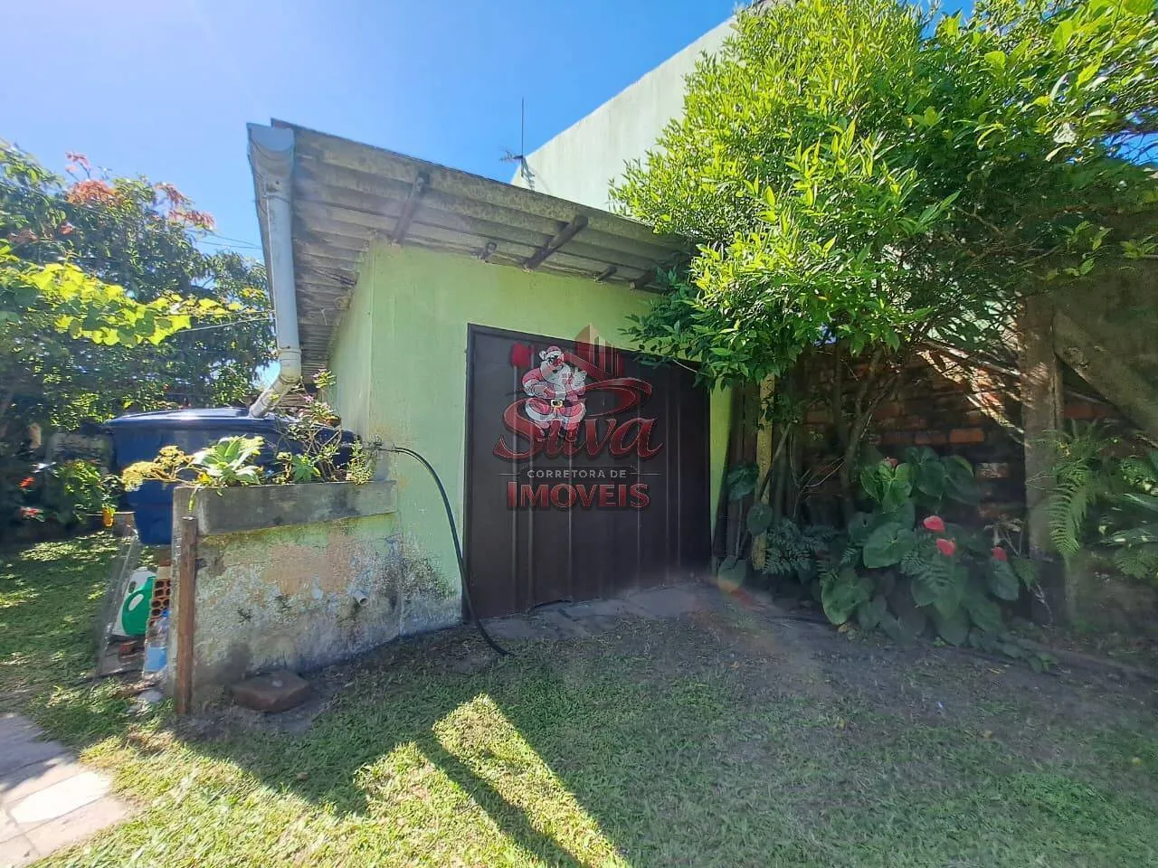 Imagem Casa 2 dormitórios com anexos em Mariluz B
