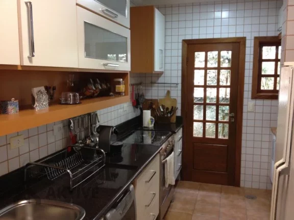 Imagem Casa de Condomínio em Aldeia da Serra - Santana de Parnaíba