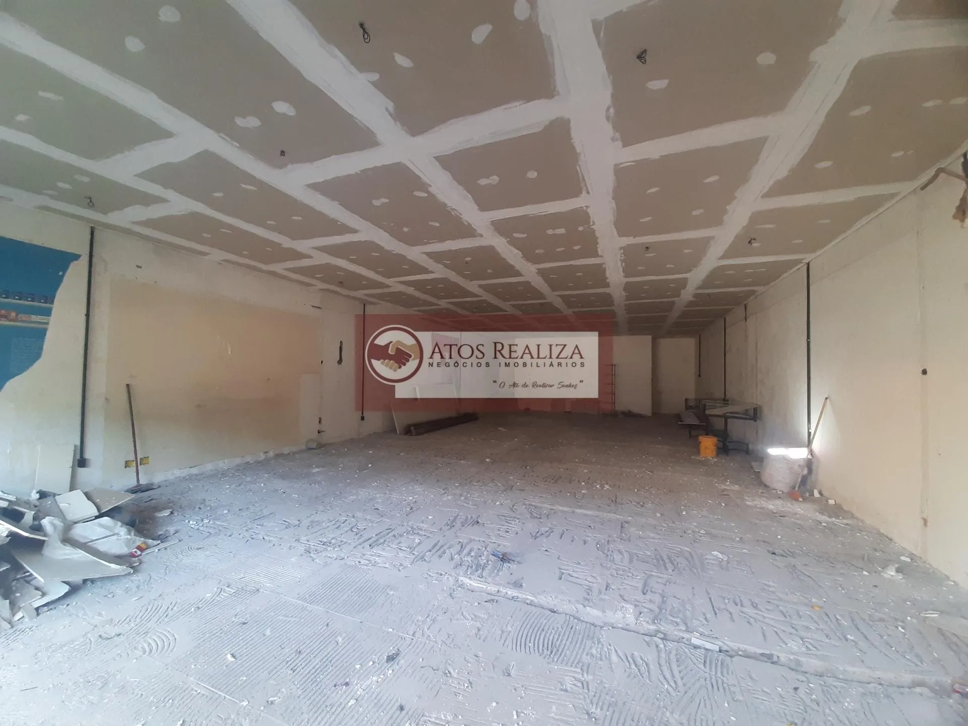 Imagem ALUGO SALÃO COMERCIAL DE 260m² NO BALNEÁRIO SÃO FRANCISCO. ESSA É A OPORTUNIDADE PARA VOCÊ MONTAR SUA EMPRESA.
